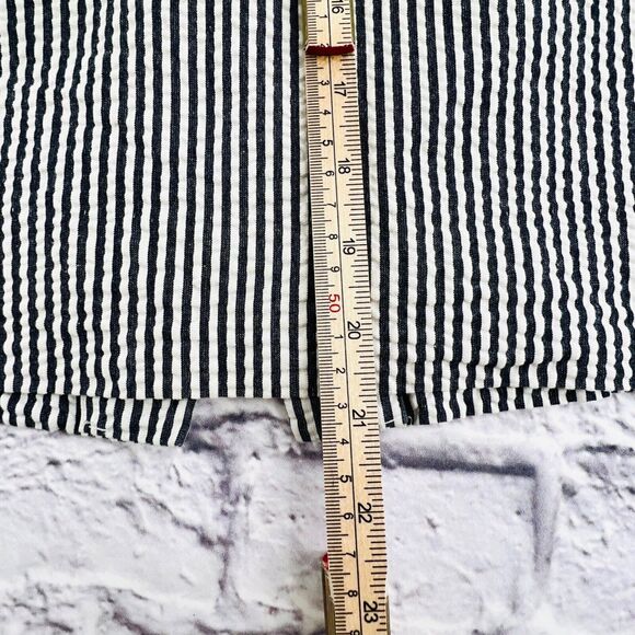 J. Crew Factory Seersucker The Pencil Skirt Grey White Striped Size 8 Lined - Picture 9 of 9